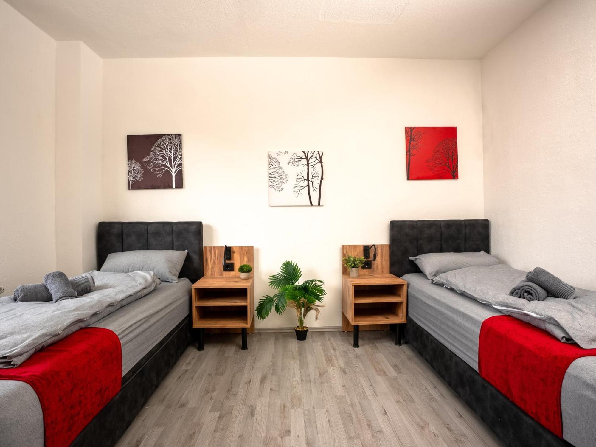 Serviceroom24 - Apartment 4 In Herten Wlan - Smart-Tv - 24-7 Check-In Und Kueche Exteriör bild